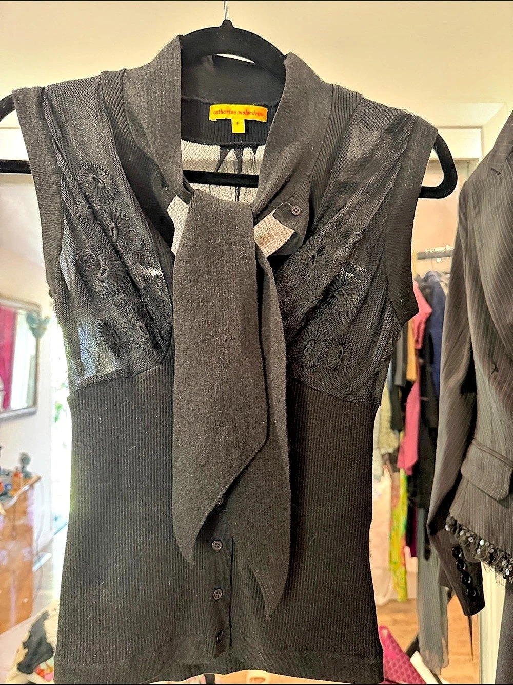 Catherine Malandrino Black 🖤 Floral Lace Tie Neck Top Size P